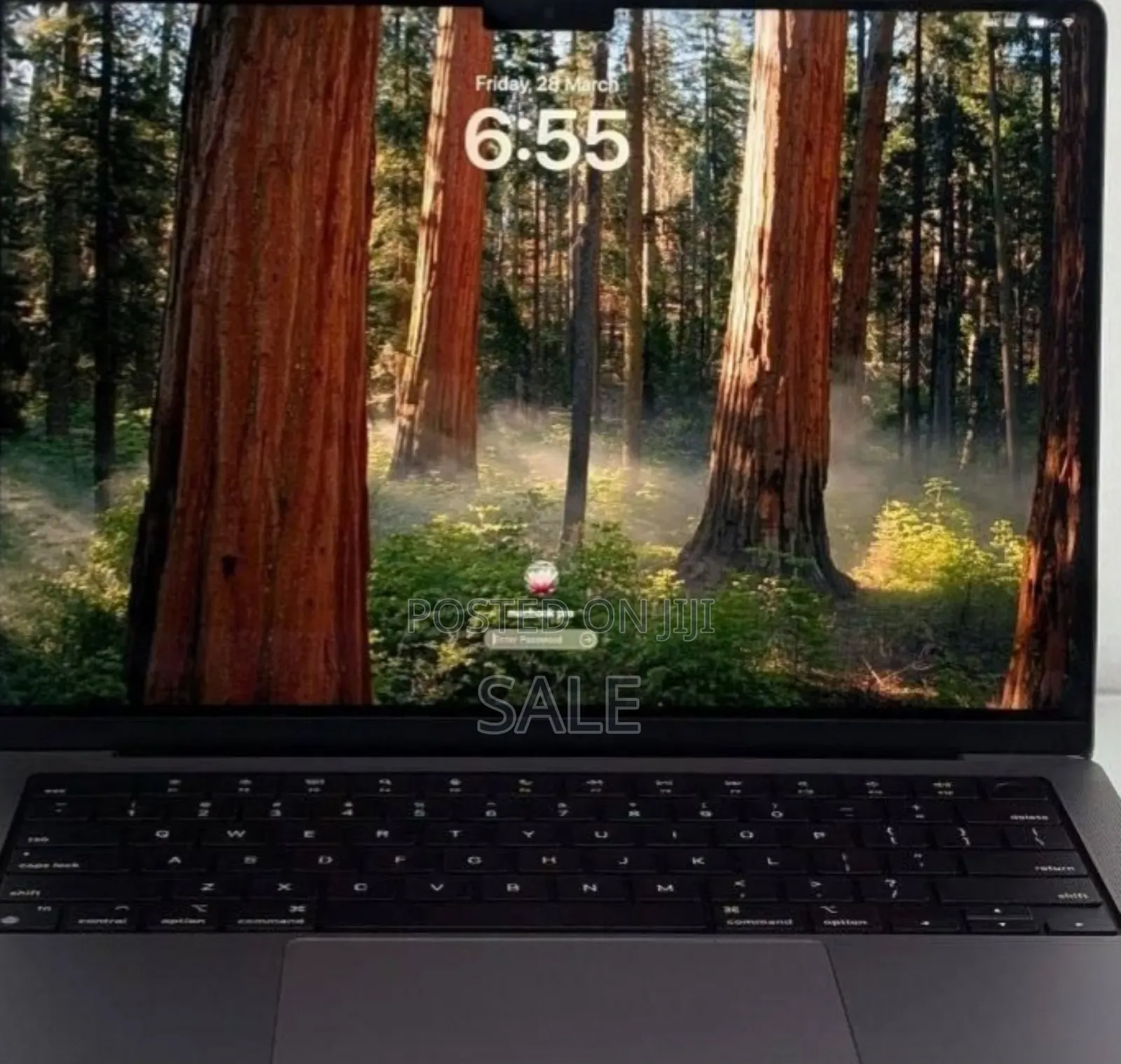 New Laptop Apple MacBook Pro 2020 M1 16GB Apple M1 Pro SSD 512GB
