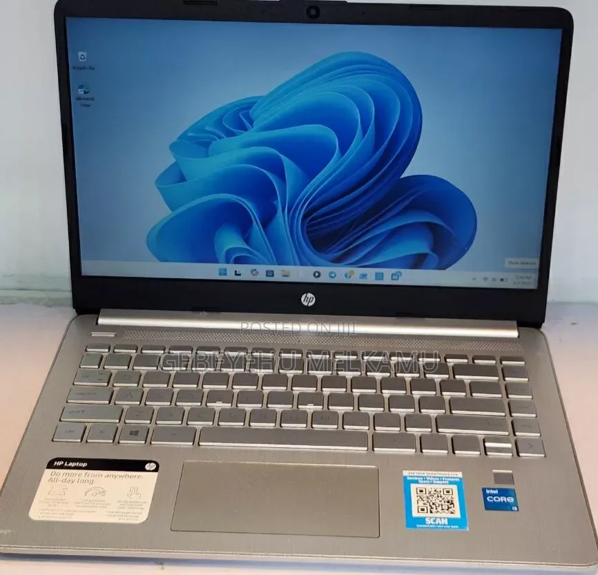 New Laptop HP 8GB Intel Core i3 SSD 256GB