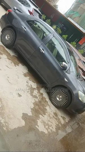 Toyota Yaris 2010 Gray