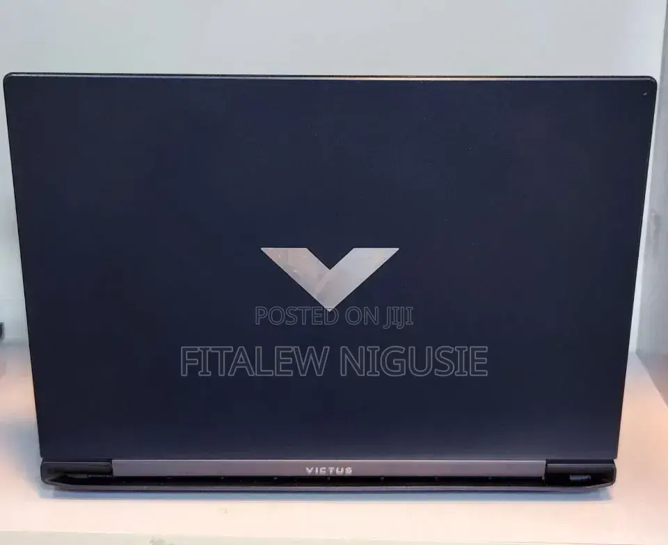 New Laptop HP Victus 15 24GB Intel Core i5 SSD 512GB