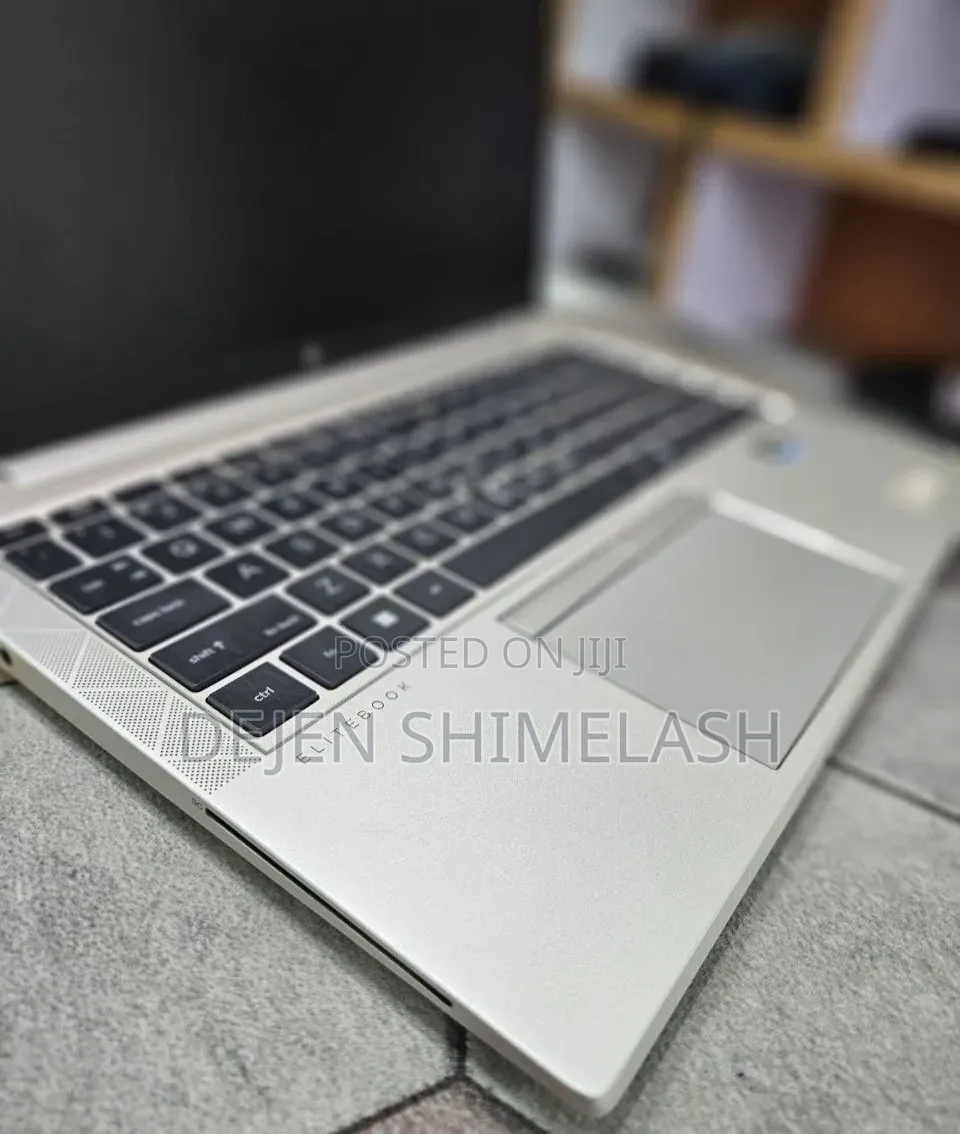 New Laptop HP EliteBook 840 G8 16GB Intel Core i7 SSD 512GB