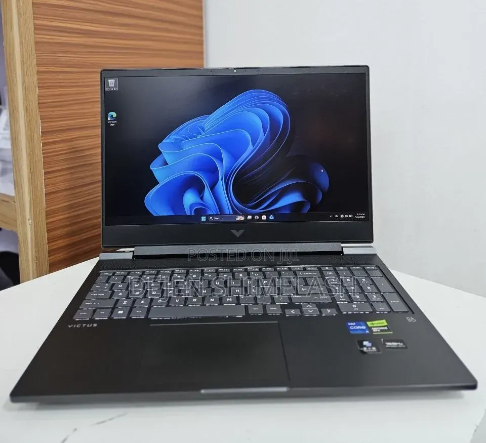 New Laptop HP Victus 16 32GB Intel Core i7 SSD 1T