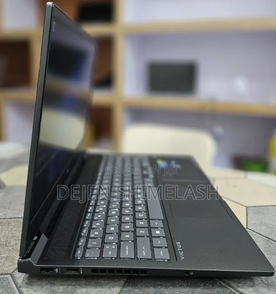 New Laptop HP Victus 16 32GB Intel Core i7 SSD 1T