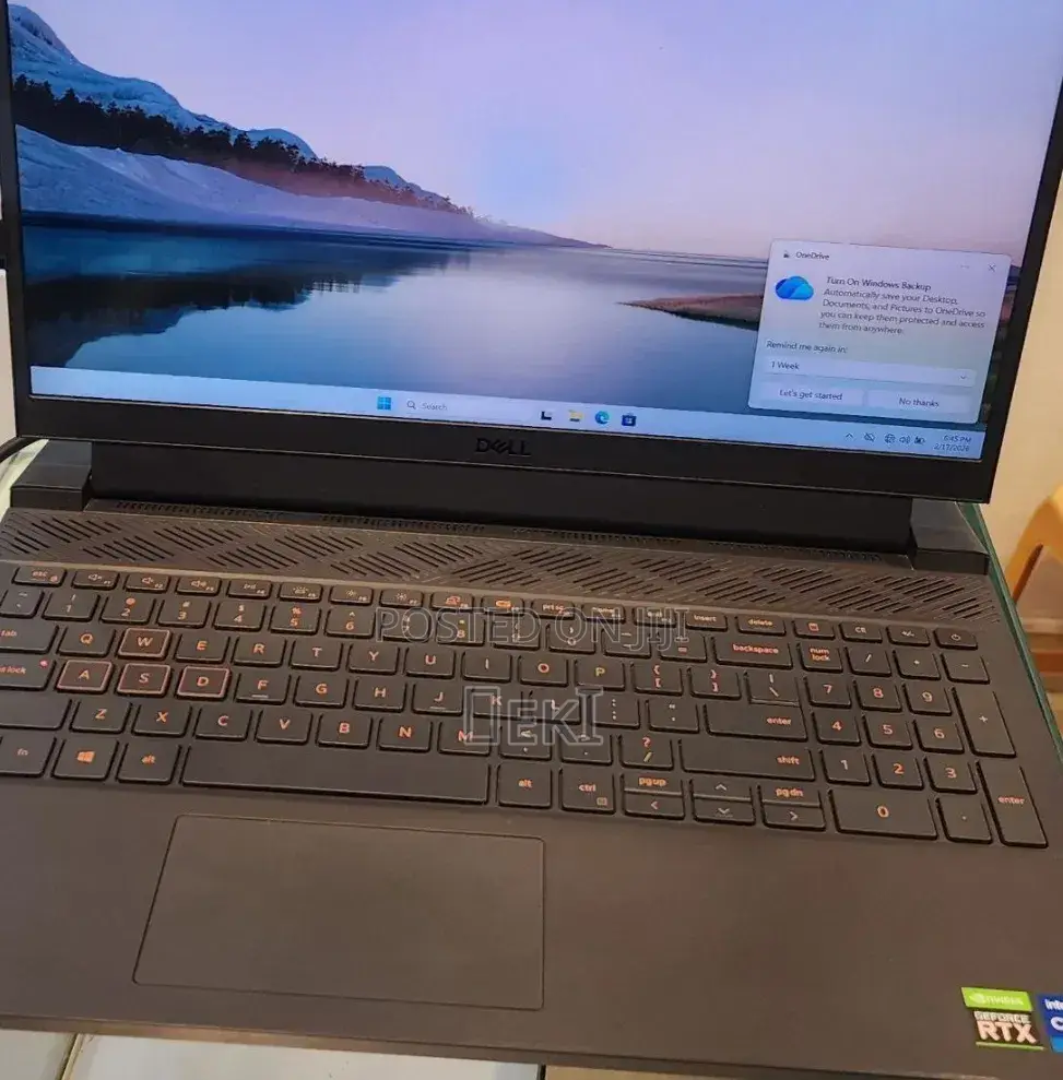 New Laptop Dell G15 5511 16GB Intel Core i7 SSD 512GB