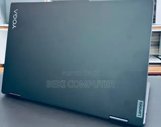 New Laptop Lenovo Yoga 7i 16GB Intel Core i7 SSD 512GB