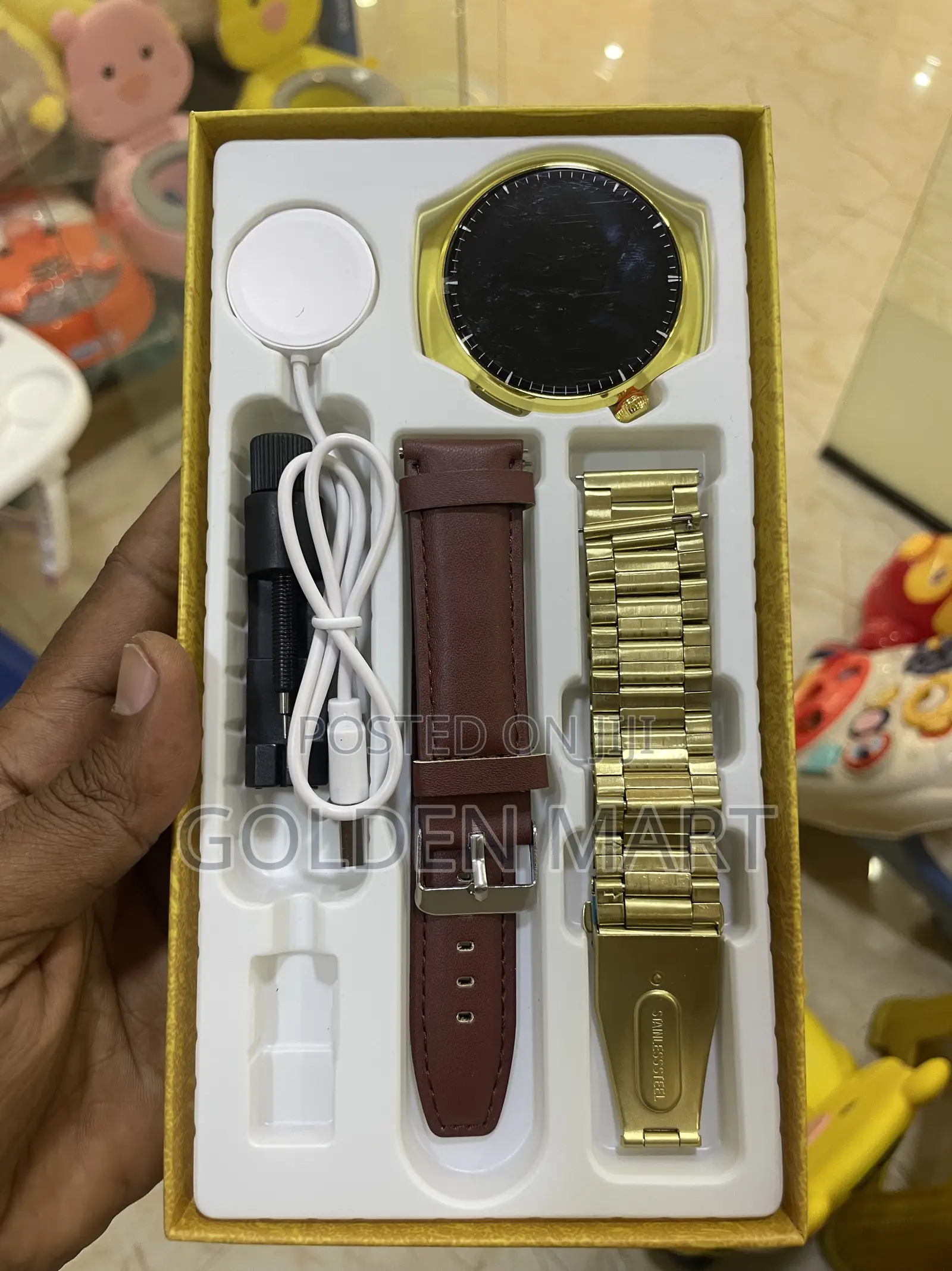 Premium Golden Smart Watch Luxury Combo S