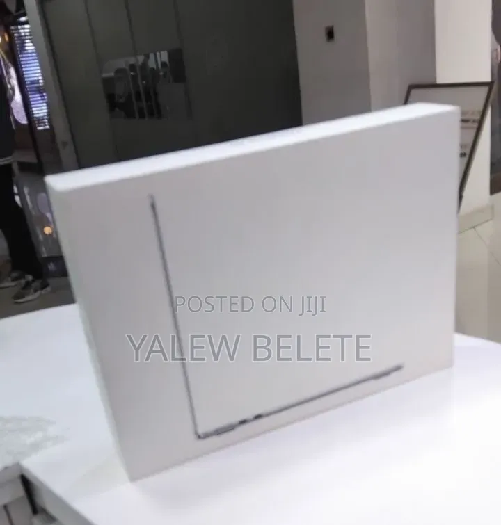 New Laptop Apple MacBook Air 2026 M5 16GB Apple M5 SSD 512GB