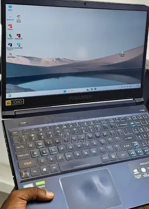 New Laptop Acer Predator Helios Neo 14 16GB Intel Core i7 SSD 512GB