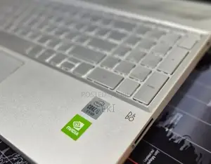 New Laptop HP Pavilion 15 8GB Intel Core i5 SSD 256GB