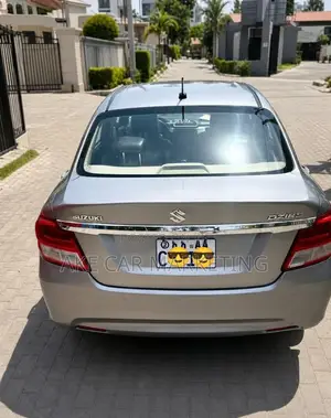 Suzuki Dzire 2022 Gray