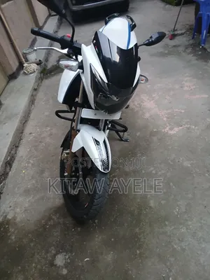 TVS Apache 180 RTR 2024 White
