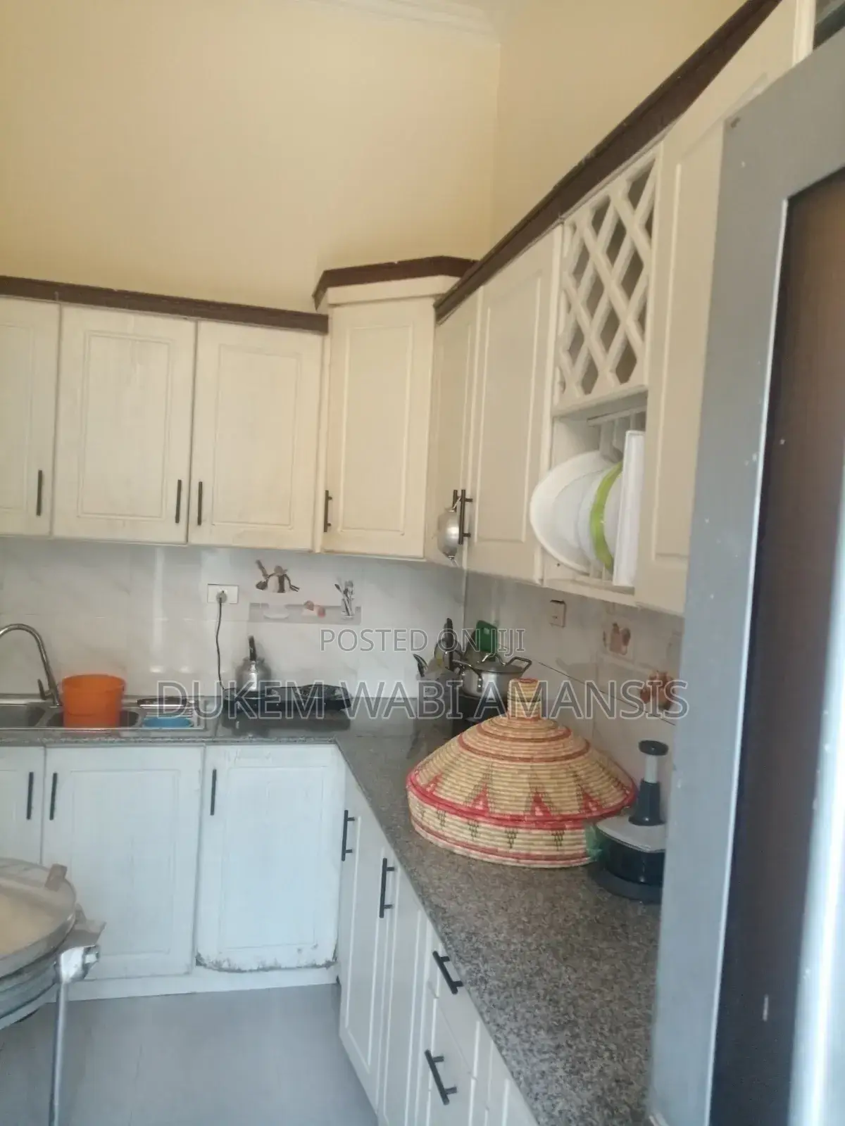 Furnished 7bdrm House in Dukem, East Shewa for sale