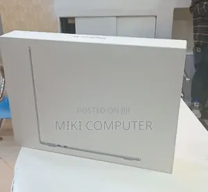 New Laptop Apple MacBook Air 2026 M5 16GB Intel SSD 512GB