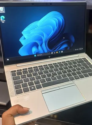 New Laptop HP EliteBook 840 16GB Intel Core i5 SSD 512GB