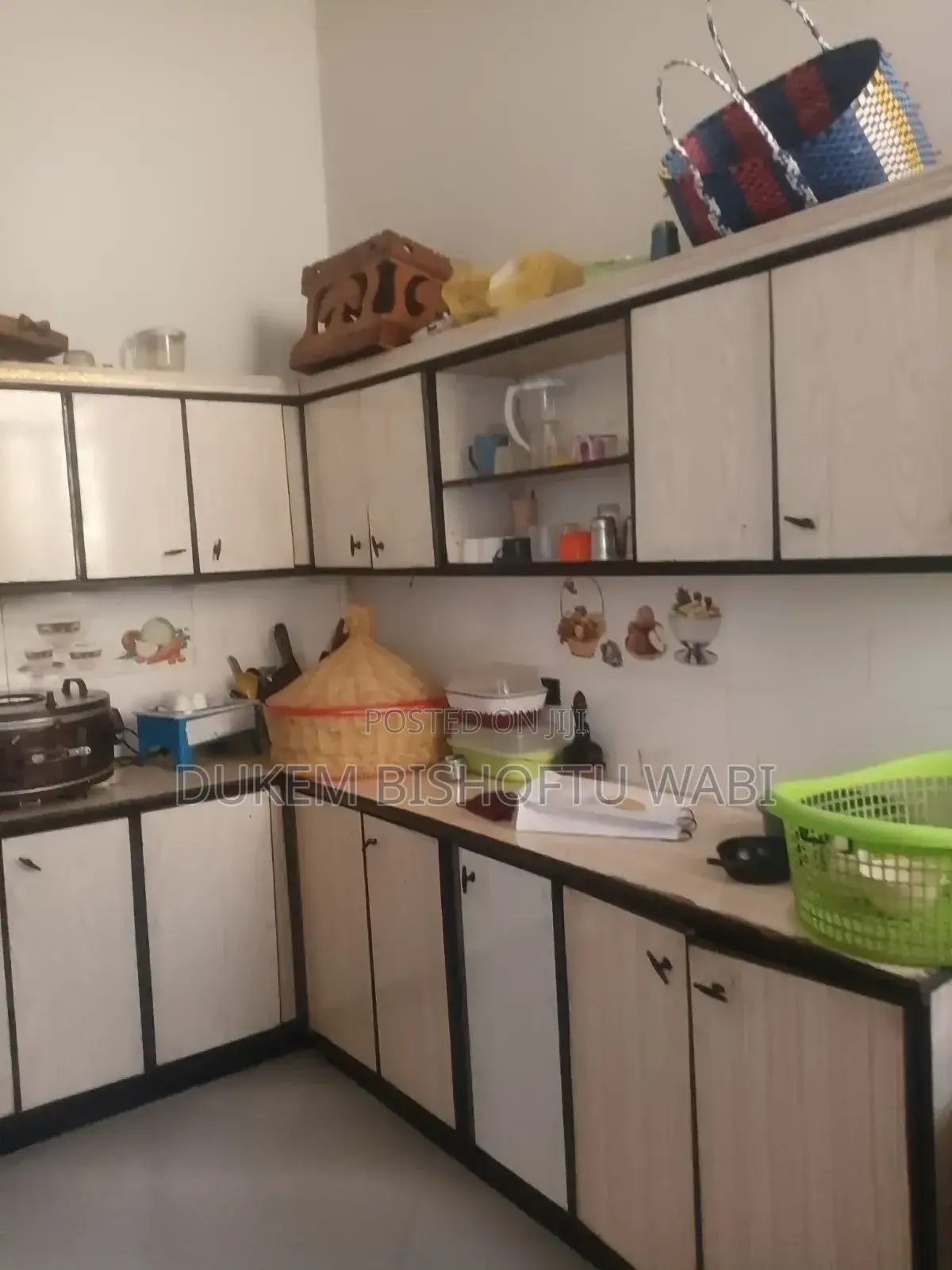 Furnished 7bdrm House in Dukem, East Shewa for sale