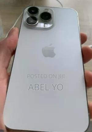 Apple iPhone 15 Pro Max 256 GB