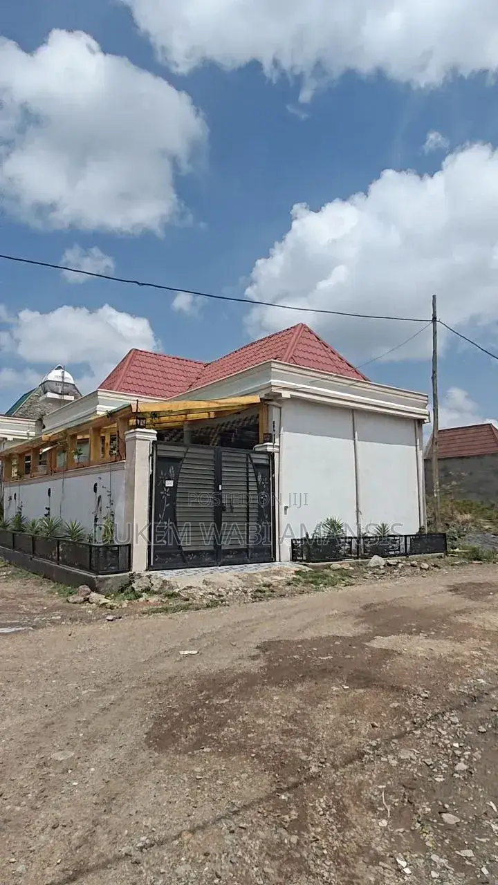 Furnished 8bdrm Villa in Bishoftudukem, East Shewa for sale
