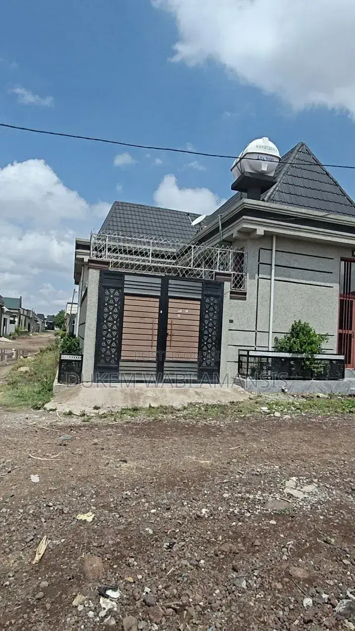 Furnished 8bdrm Villa in Bishoftudukem, East Shewa for sale