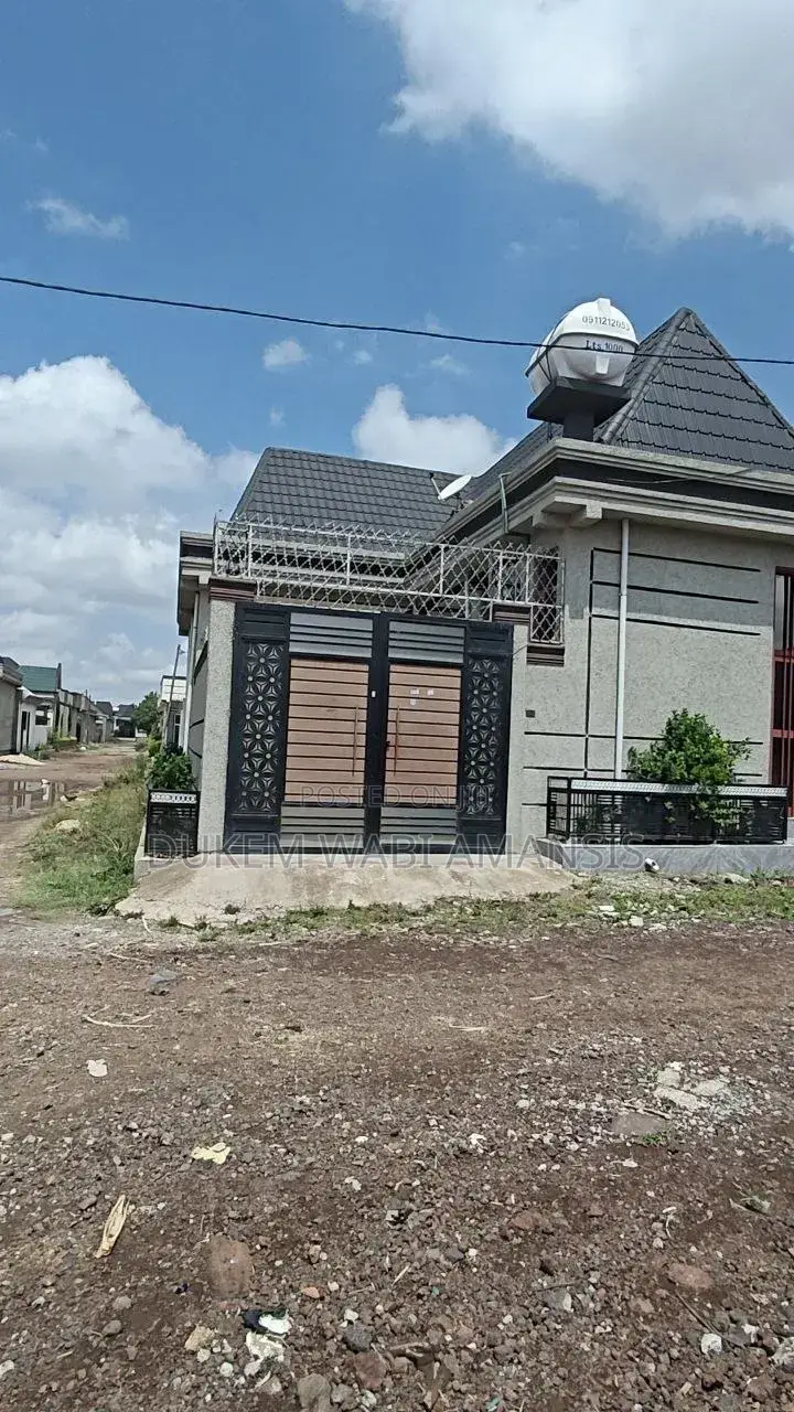 Furnished 8bdrm Villa in Bishoftudukem, East Shewa for sale
