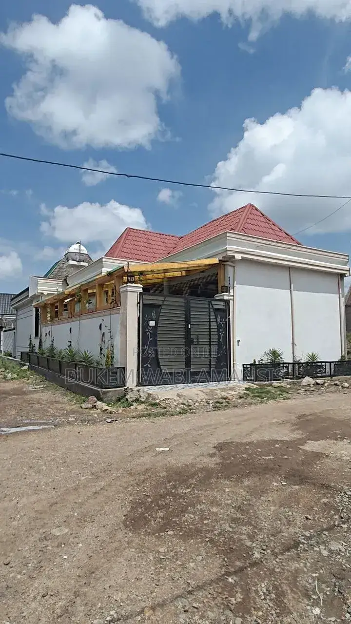 Furnished 8bdrm Villa in Bishoftudukem, East Shewa for sale
