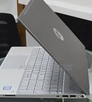 New Laptop HP 8GB Intel Core i7 SSD 256GB