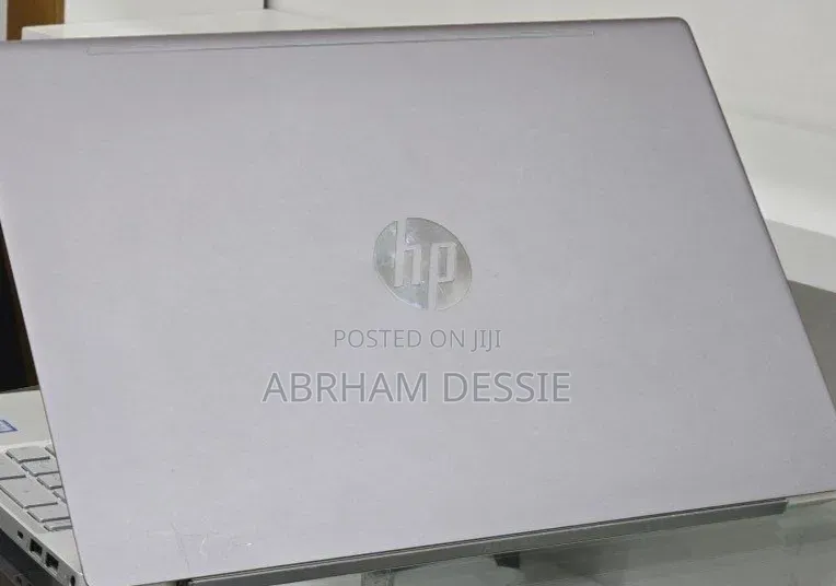 New Laptop HP 8GB Intel Core i7 SSD 256GB