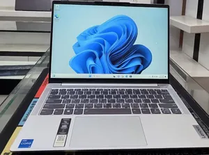 New Laptop Lenovo 16GB Intel Core i7 SSD 512GB