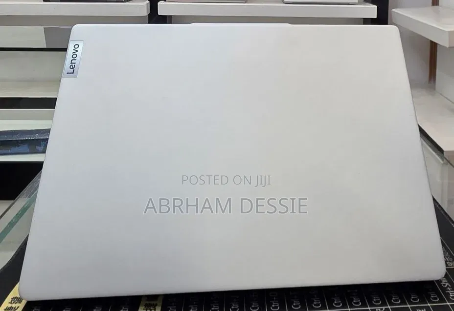 New Laptop Lenovo 16GB Intel Core i7 SSD 512GB