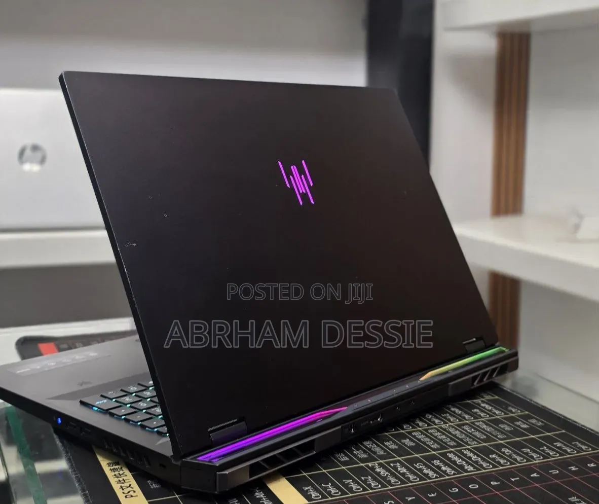 New Laptop Acer Predator Helios Neo 16 32GB Intel Core i9 SSD 1T