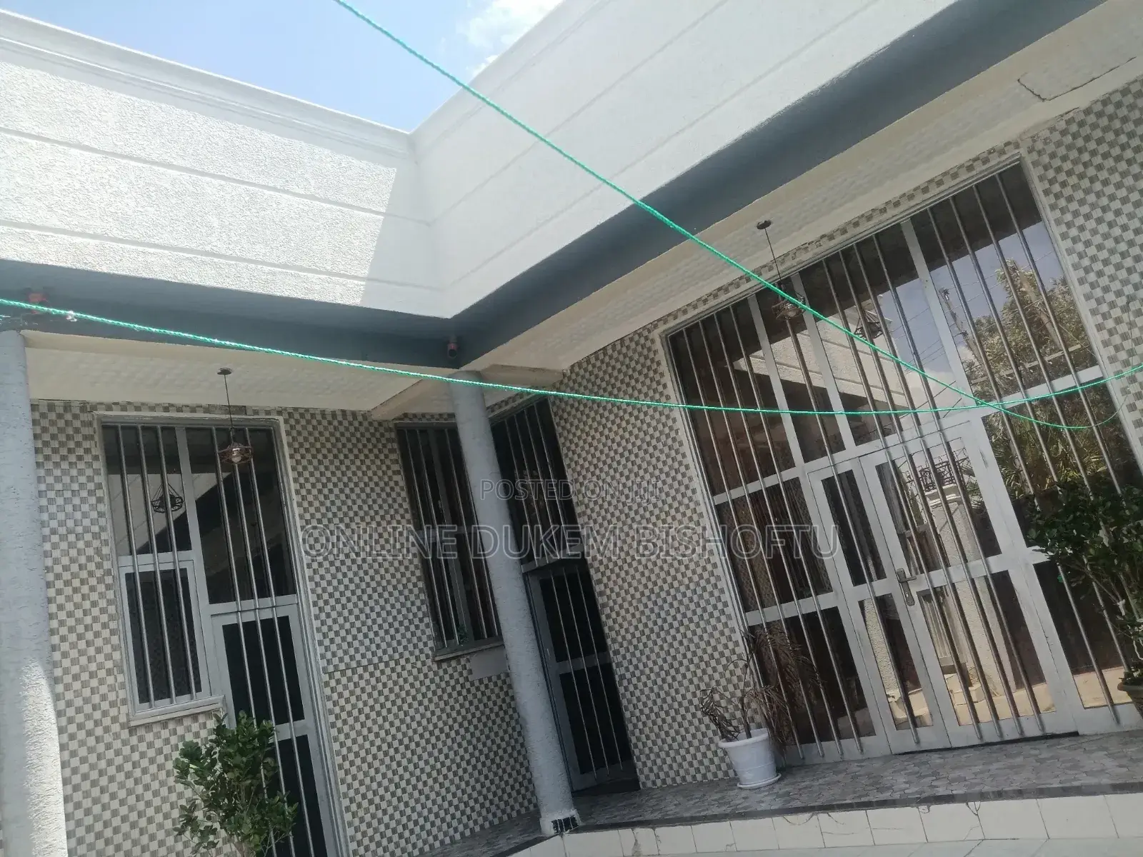 Furnished 7bdrm Villa in Dukem, East Shewa for sale