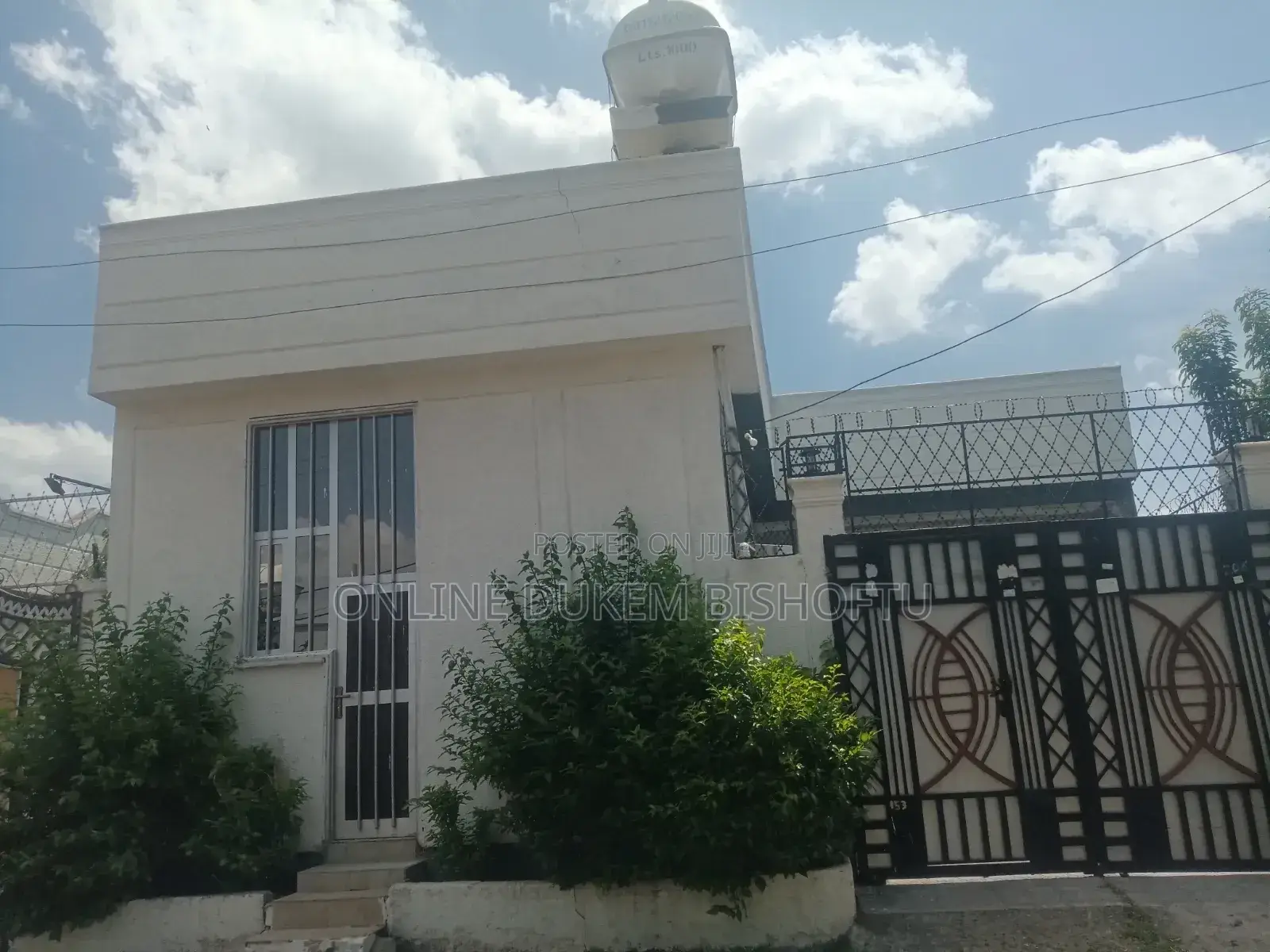 Furnished 7bdrm Villa in Dukem, East Shewa for sale