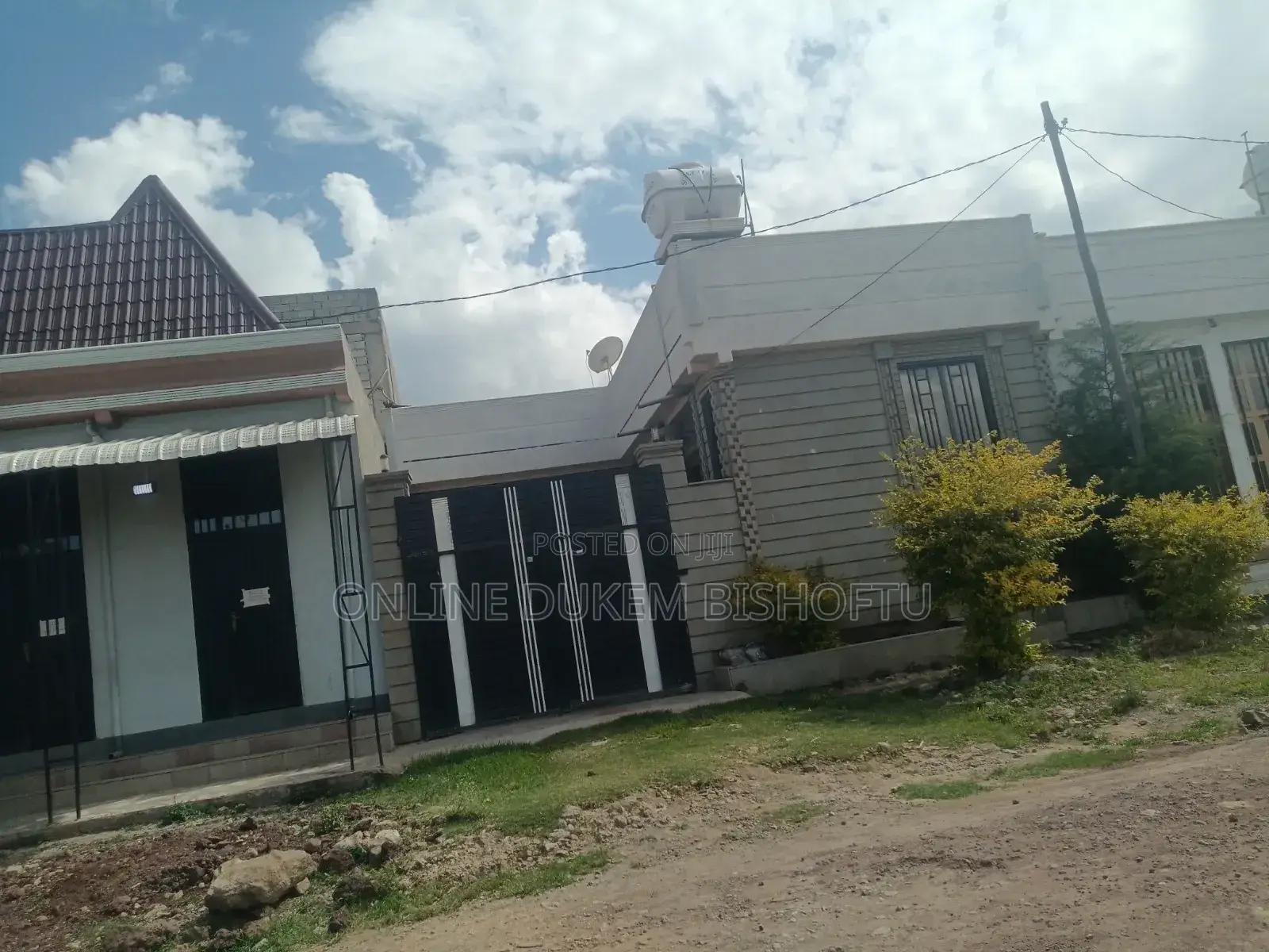 Furnished 7bdrm House in Dukem, East Shewa for sale