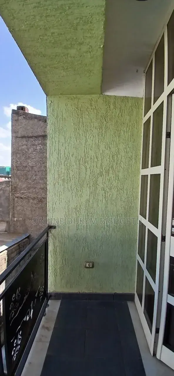 Furnished 12bdrm House in Dukem, East Shewa for sale