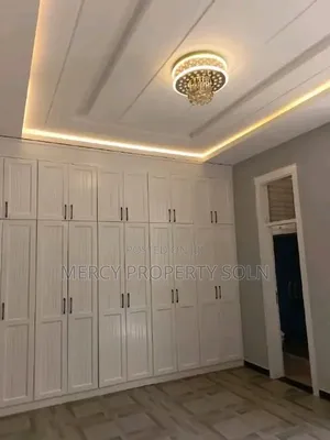 8bdrm House in Nifas Silk-Lafto for sale