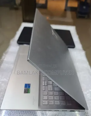 New Laptop Asus VivoBook 15 X540NA 16GB Intel Core i5 SSD 512GB