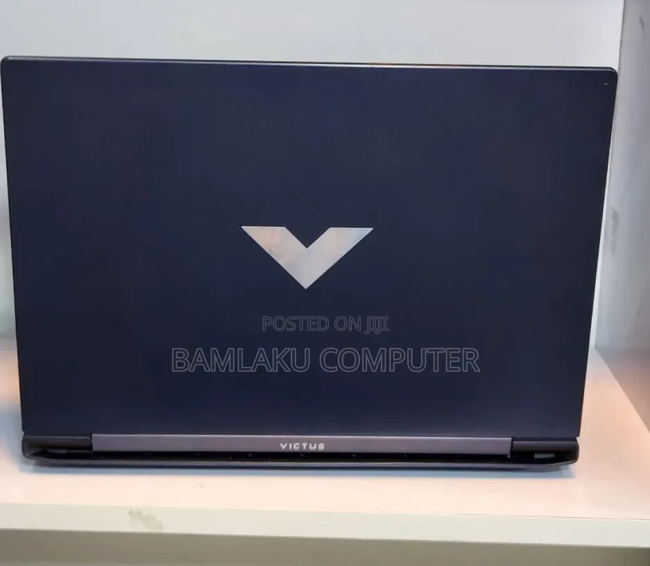 New Laptop HP Victus 15 24GB Intel Core i5 SSD 512GB
