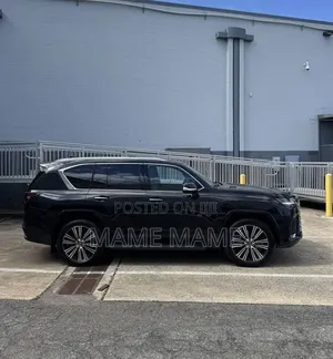New Lexus LX 2025 Black