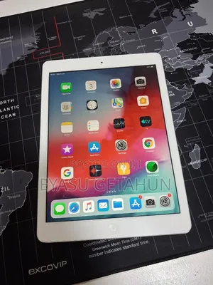 New Apple iPad Air 64 GB