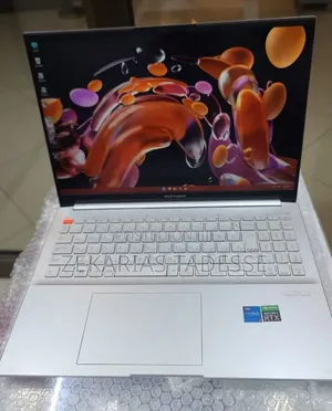 New Laptop Asus VivoBook 15 X505BA 16GB Intel Core i5 SSD 512GB