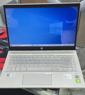 New Laptop HP Pavilion 14 8GB Intel Core i5 SSD 512GB