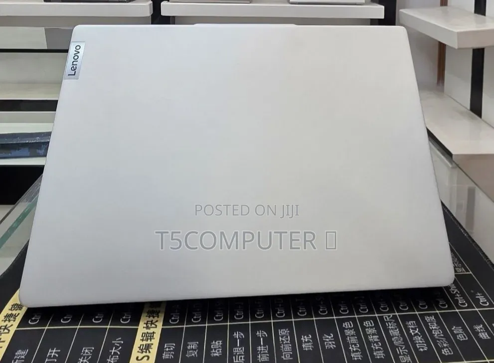 New Laptop Lenovo IdeaPad S12 16GB Intel Core i7 SSD 512GB