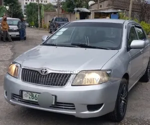 Toyota Corolla 2004 Silver