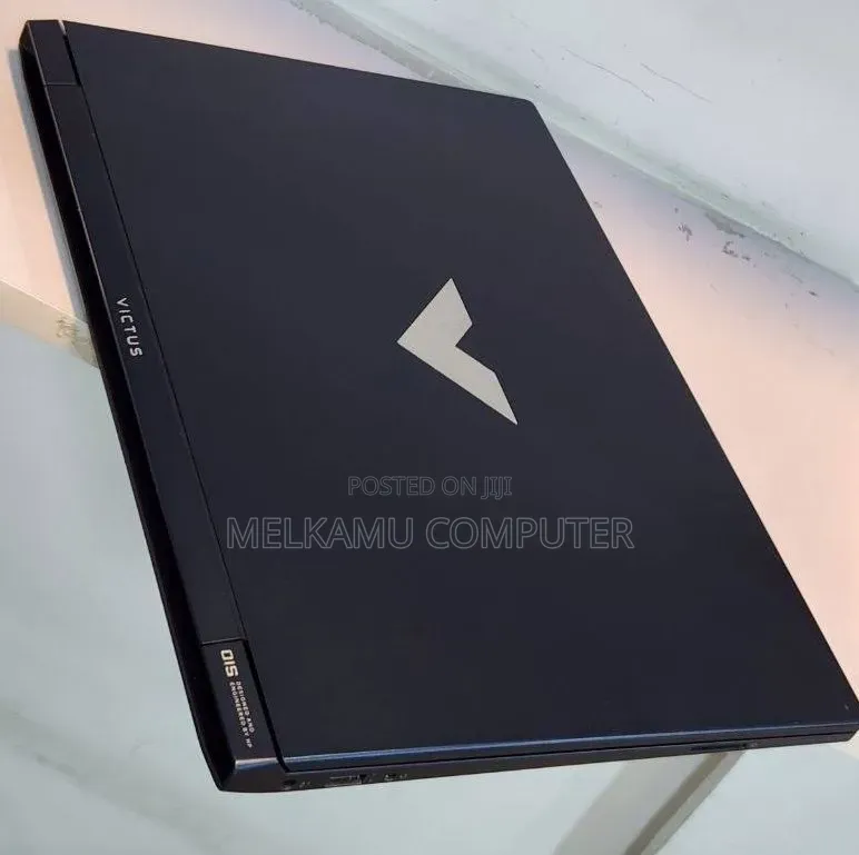 New Laptop HP Victus 15 24GB Intel Core i5 SSD 512GB