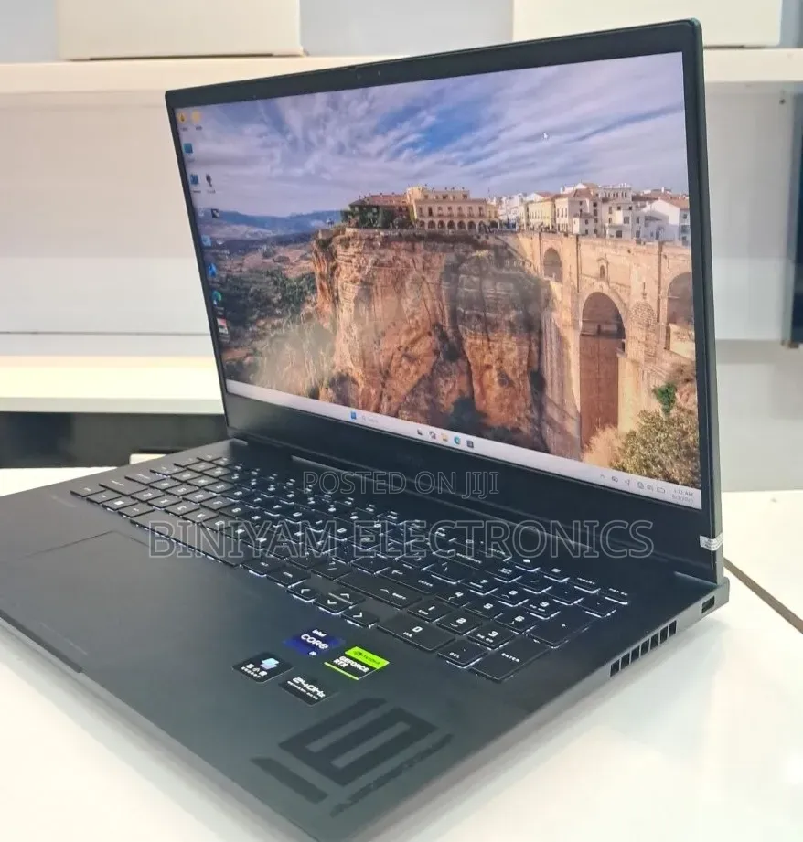 New Laptop HP Omen 16 16GB Intel Core i9 SSD 1T
