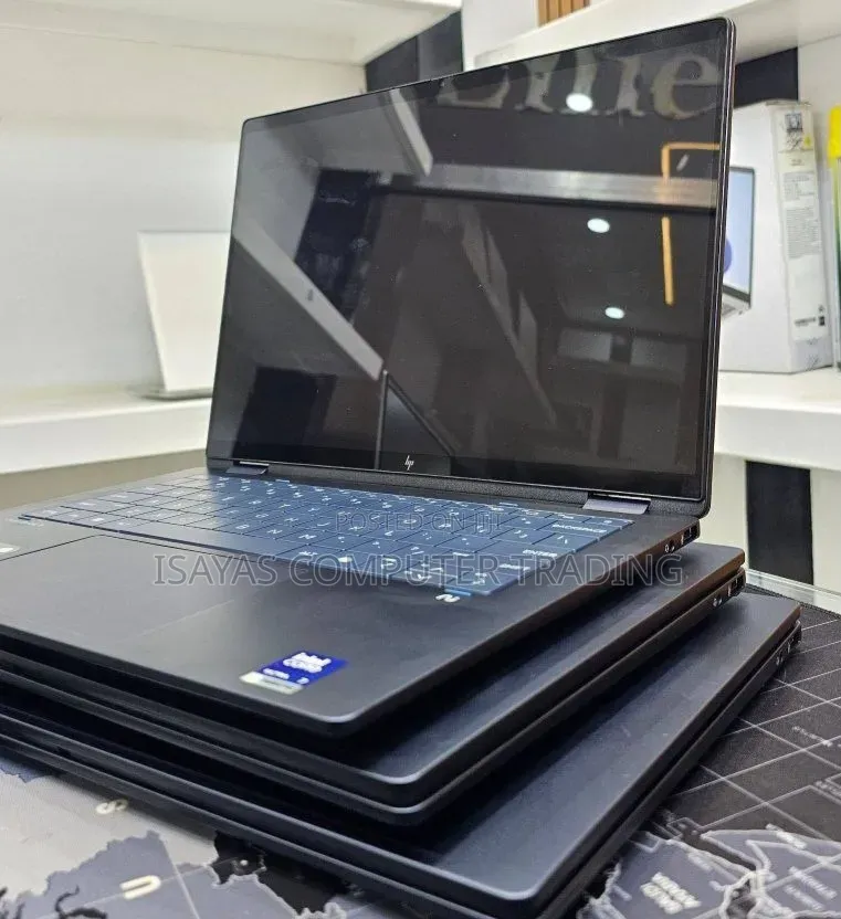 New Laptop HP OmniBook 5 14" 16GB Intel Core Ultra 7 SSD 1T