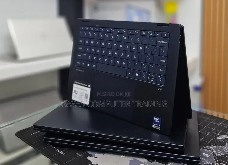 New Laptop HP OmniBook 5 14" 16GB Intel Core Ultra 7 SSD 1T