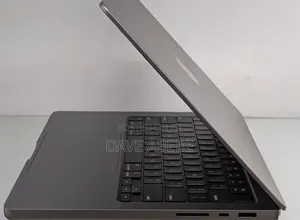 New Laptop Apple MacBook Pro 2020 M1 16GB Apple M1 SSD 512GB