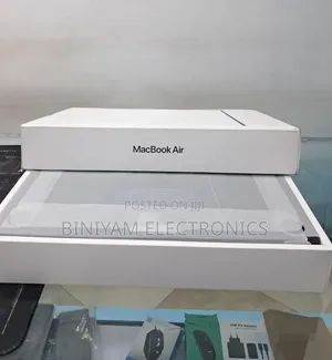 New Laptop Apple MacBook Air 2026 M5 16GB Apple M5 SSD 512GB