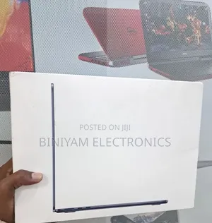 New Laptop Apple MacBook Air 2026 M5 16GB Apple M5 SSD 512GB