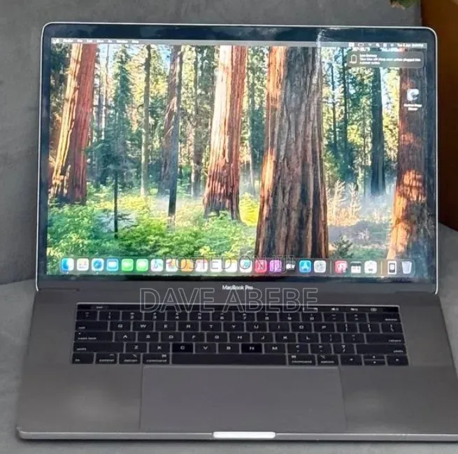New Laptop Apple MacBook Pro 2019 32GB Intel Core i9 SSD 512GB
